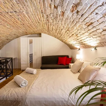 Modern Stylish @ Superb Location Appartement