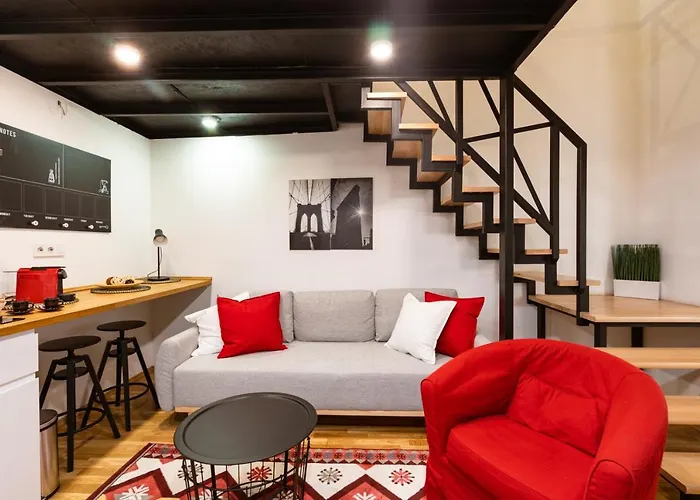 Modern Stylish @ Superb Location * Budapesta